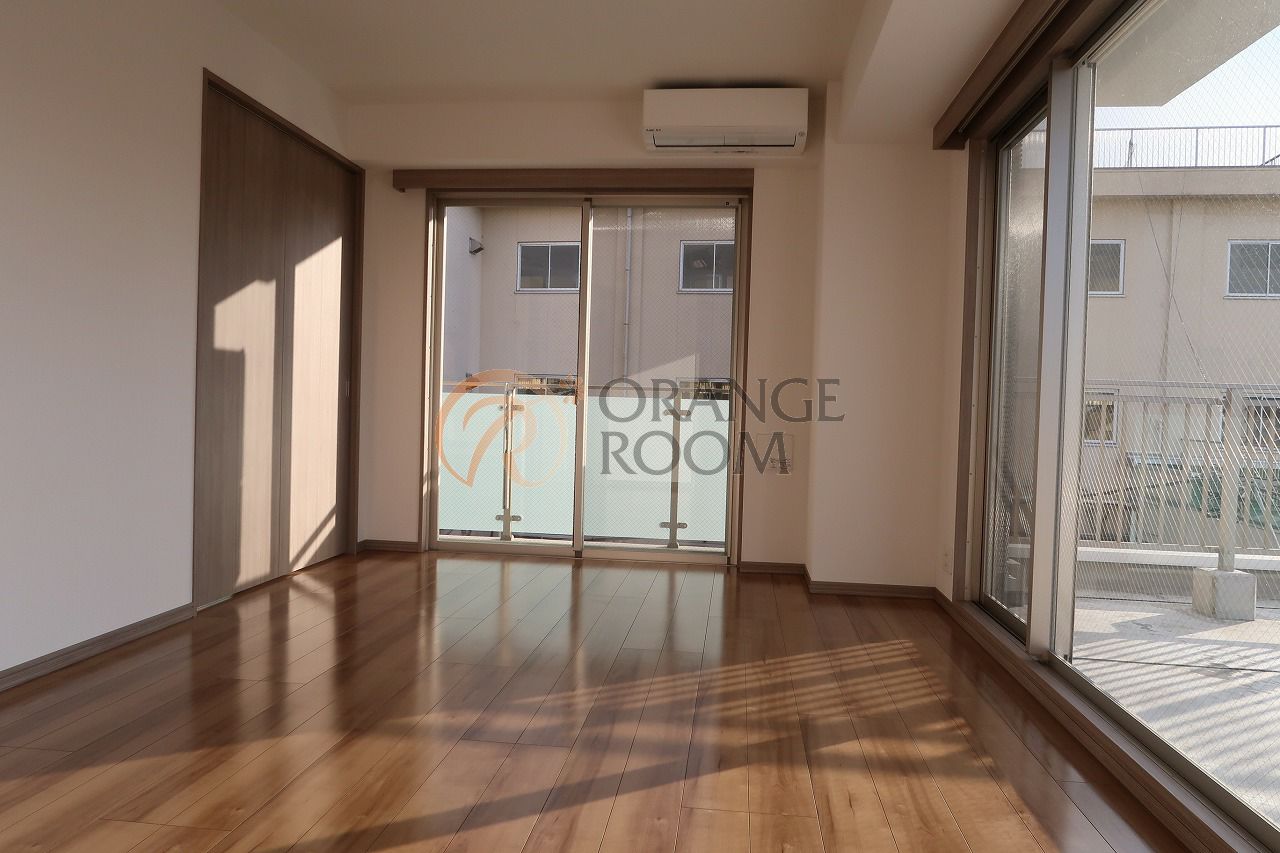 居室・リビング　同建物参考写真