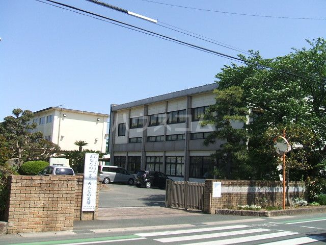中学校　浜松市立蜆塚中学校（中学校）まで1313m