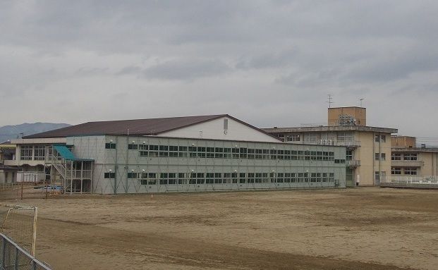 中学校　福島市立岳陽中学校（中学校）まで1400m