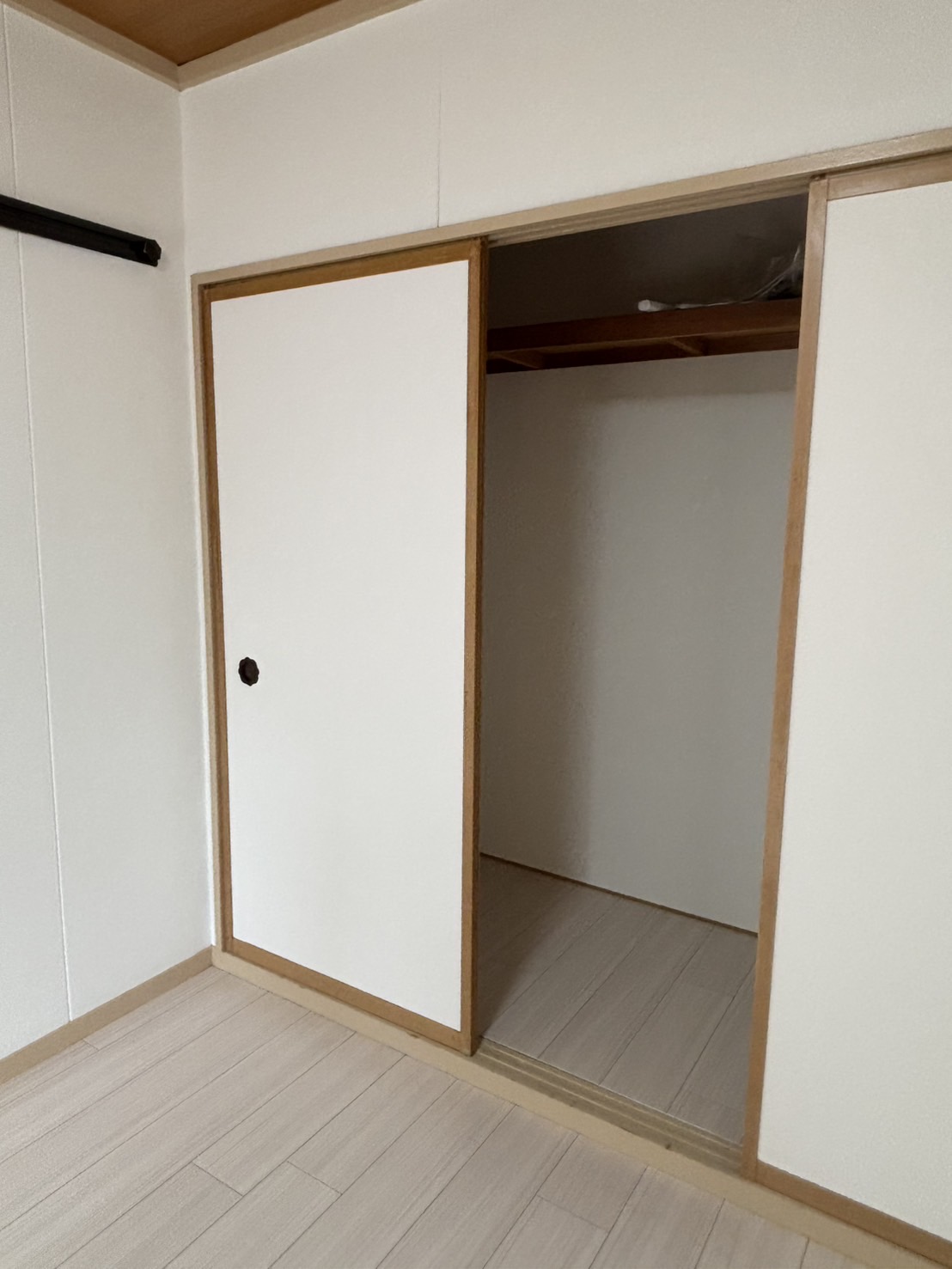 収納　洋室収納