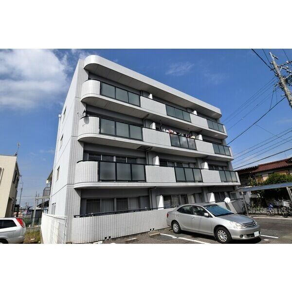 コートまきもりの建物外観