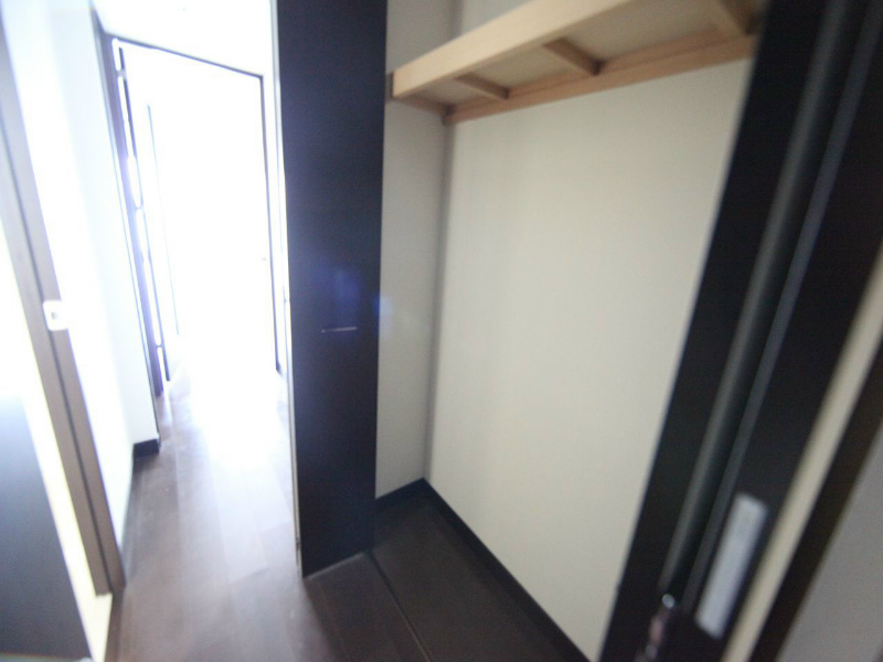 その他設備　玄関収納　収納充実してます