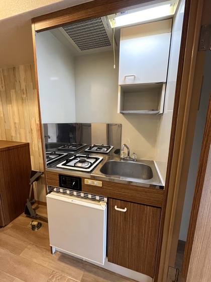 キッチン　※別号室の写真です。