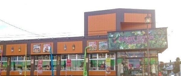 飲食店　ベビーフェイスプラネッツ忠和店（飲食店）まで750m