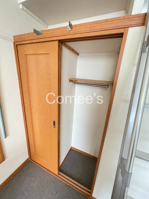 収納　クローゼット