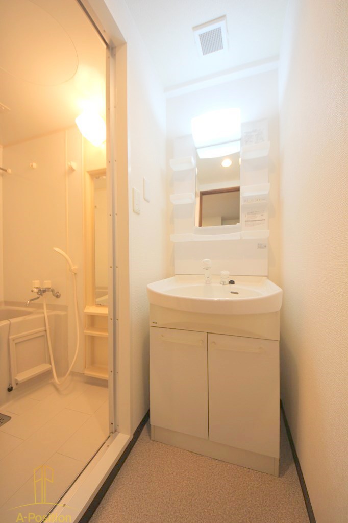 洗面設備　シャトー西天満