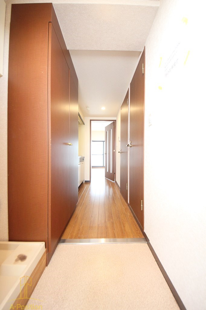 玄関　シャトー西天満