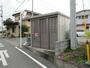 エントランス　入居者様専用ゴミ庫です。