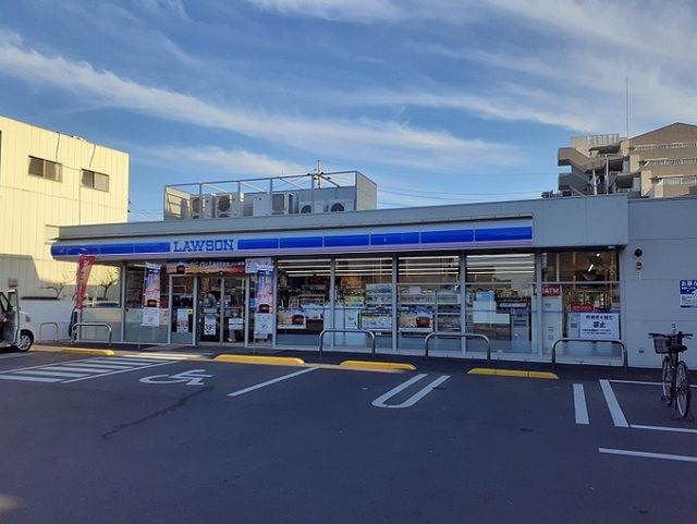 コンビニ　ローソン北本中央二丁目店（コンビニ）まで300m