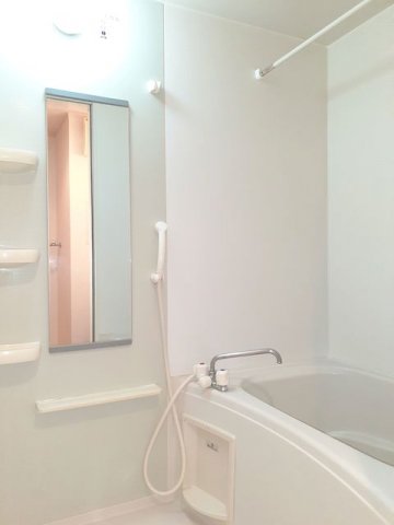 バス・シャワールーム　日々の暮らしに欠かせないお風呂です