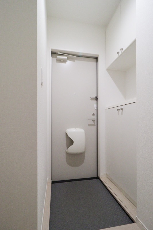 玄関　図面と現状に相違がある場合には現状を優先