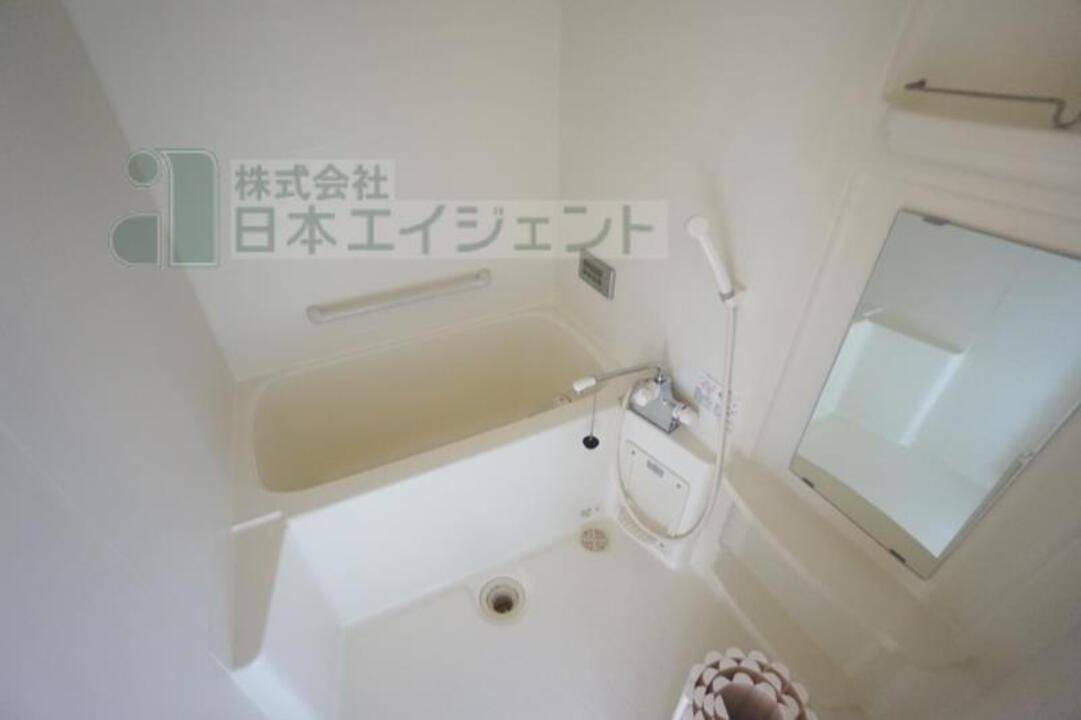 バス・シャワールーム　浴室