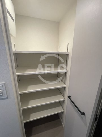 収納　ファーストフィオーレ長田グランディール