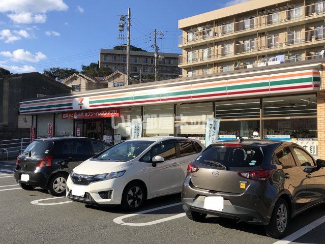 コンビニ　セブンイレブン 下関貴船4丁目店（コンビニ）まで951m
