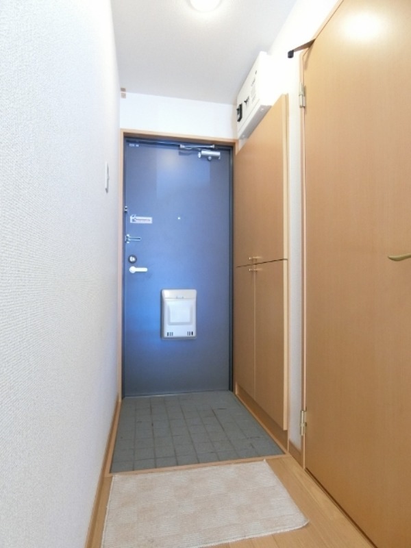 玄関　図面と現状に相違がある場合には現状を優先