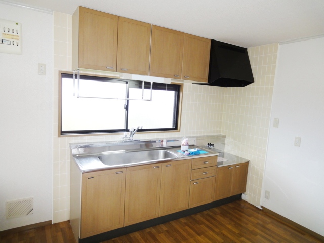 キッチン　同物件別号室の写真です。