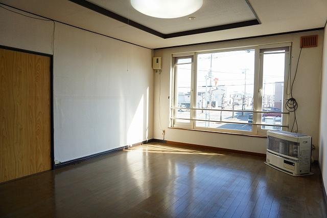 居室・リビング　リビング１