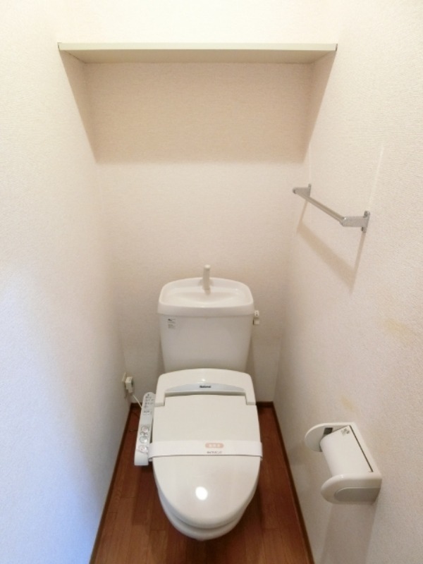 トイレ　図面と現状に相違がある場合には現状を優先