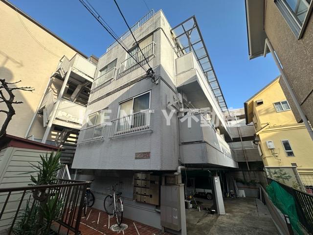 建物外観　外観は落ち着いています