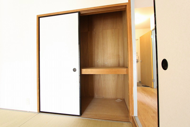 収納　※同間取りの写真参照、現状優先