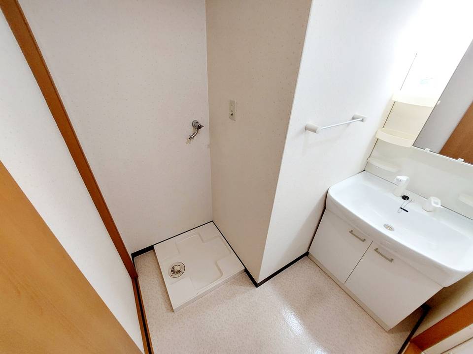 洗面設備　洗濯機置場