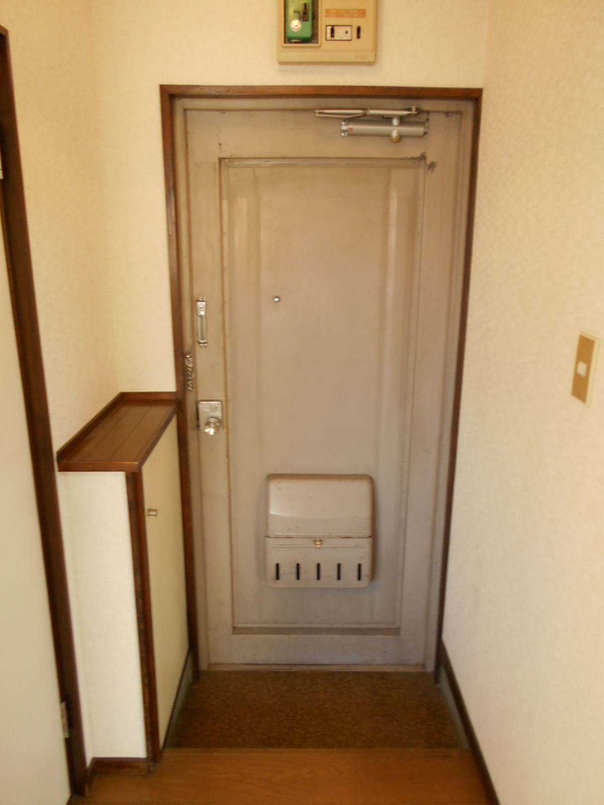 玄関　玄関