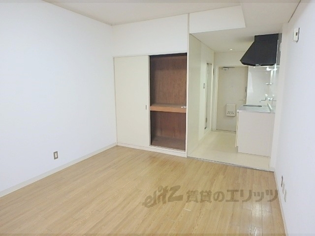 居室・リビング　洋室