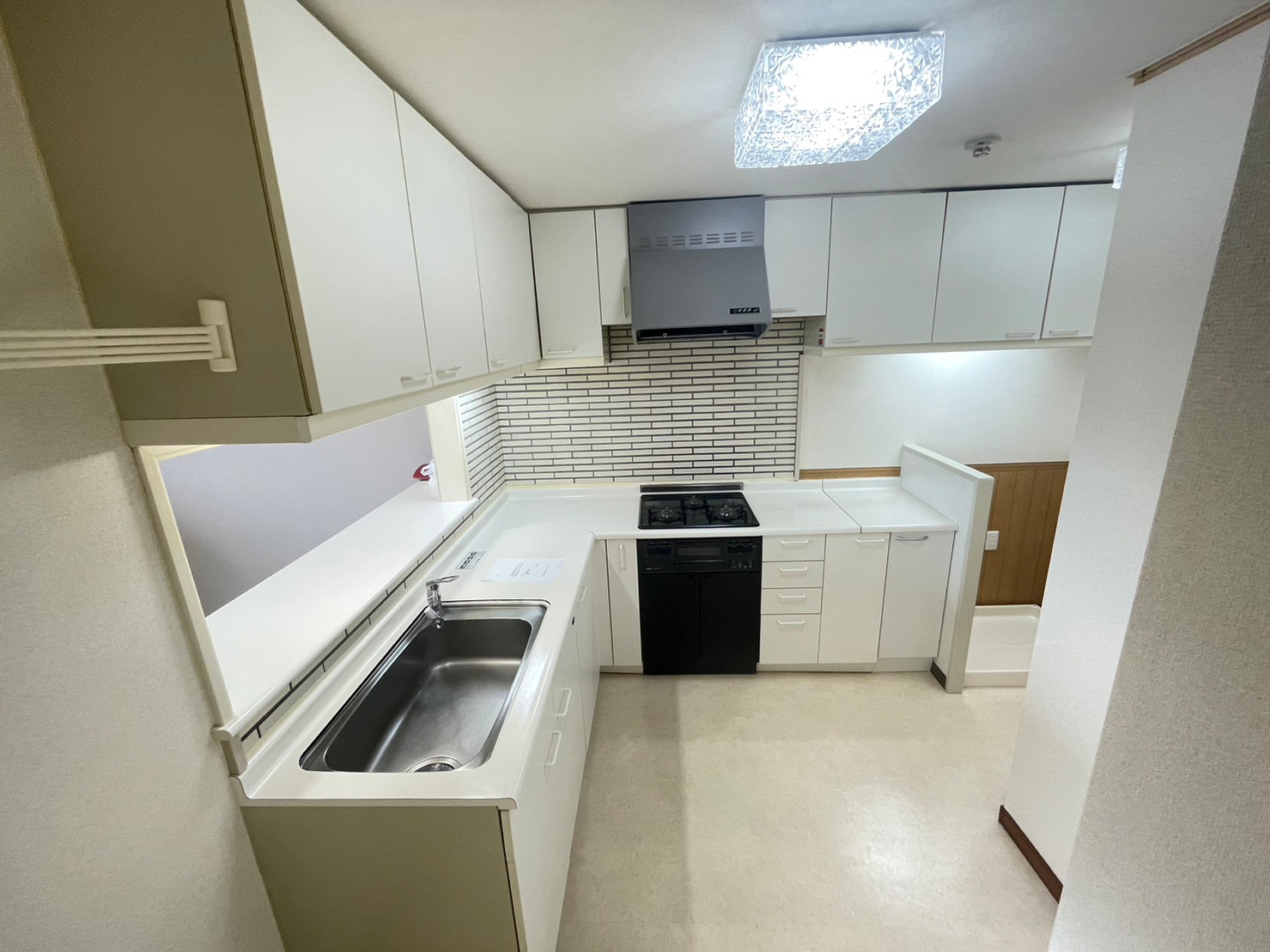 キッチン　同建物別号室