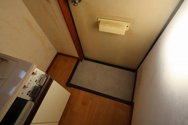 玄関　落ち着いた玄関です