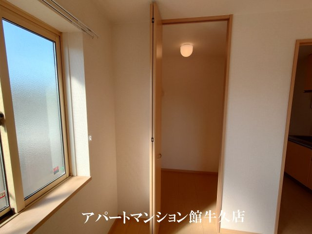 収納　ウォークインクローゼット仕様