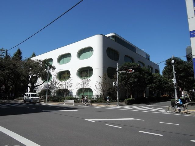 図書館　武蔵野市立ひと・まち・情報創造館武蔵野プレイス（図書館）まで839m