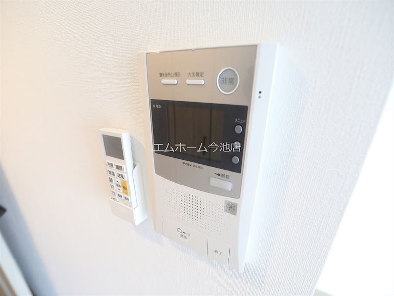 セキュリティ　TVモニター付インターホン完備