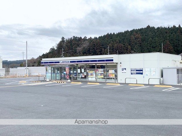 コンビニ　ローソン（コンビニ）まで307m