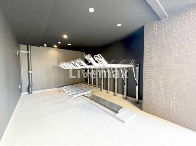 ロビー　家具家電付き