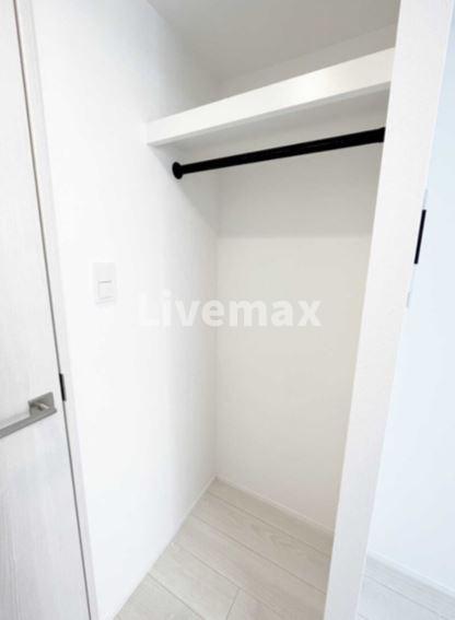 収納　家具家電付き