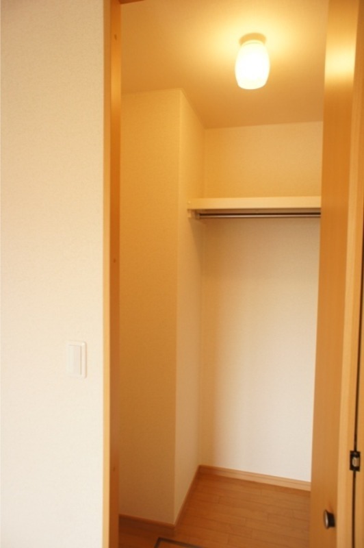 収納　図面と現状に相違がある場合には現状を優先