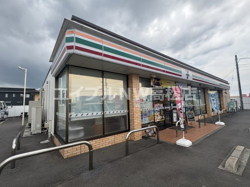 コンビニ　セブンイレブン 高松十川西町店（コンビニ）まで487m