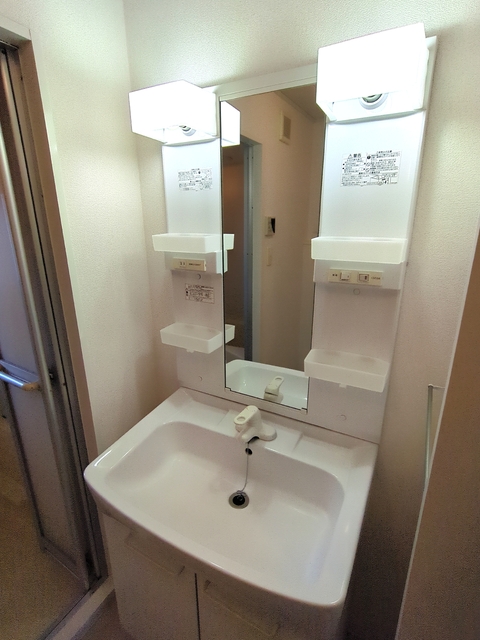 洗面設備　★朝の準備に欠かせない洗面化粧台★