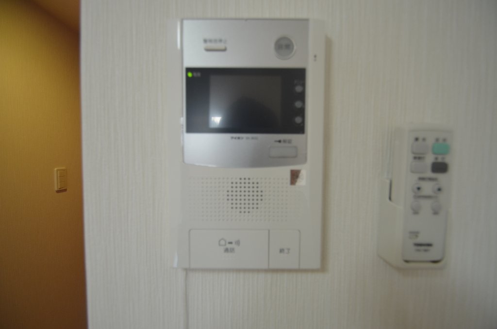 セキュリティ　カメラ付インターホン