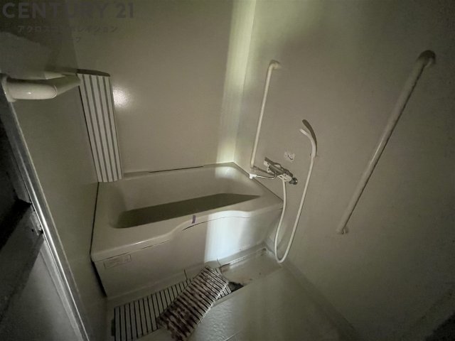 バス・シャワールーム　シンプルな浴室です！