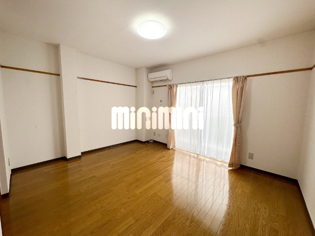 眺望　カーテンも付いてます