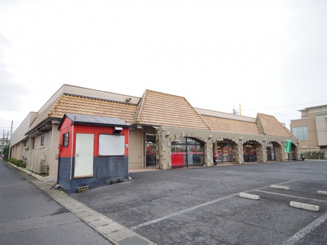 スーパー　スーパーオータニ真岡店（スーパー）まで2082m