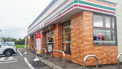 コンビニ　セブン-イレブン 帯広稲田通店（コンビニ）まで1147m