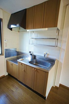 キッチン　※掲載写真は同物件別号室の参考写真です。実際のお部屋とは間取