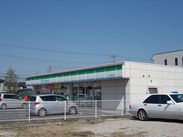 コンビニ　ファミリーマート大松屋京葉店（コンビニ）まで190m