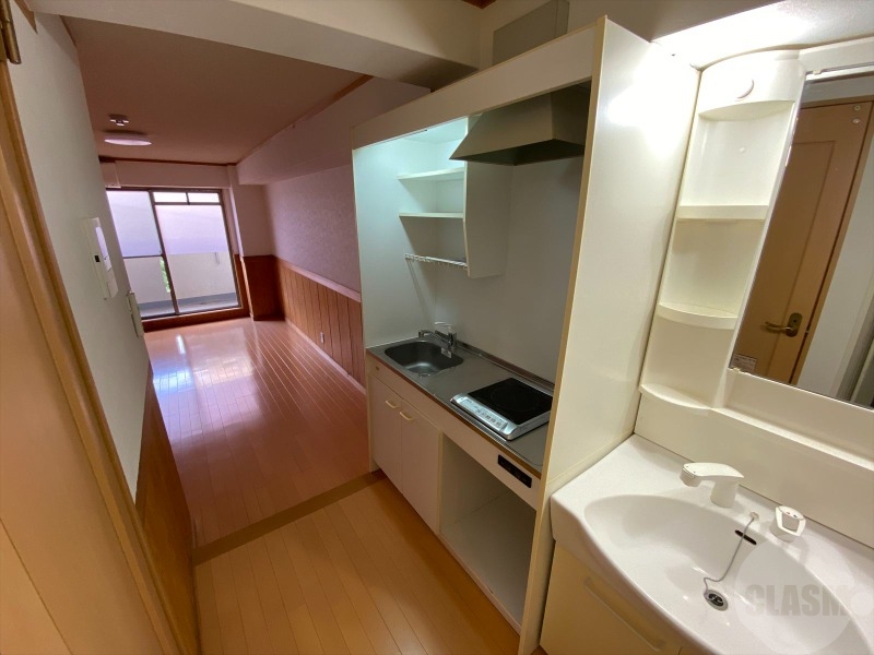 キッチン　ＩＨコンロ付きのキッチン