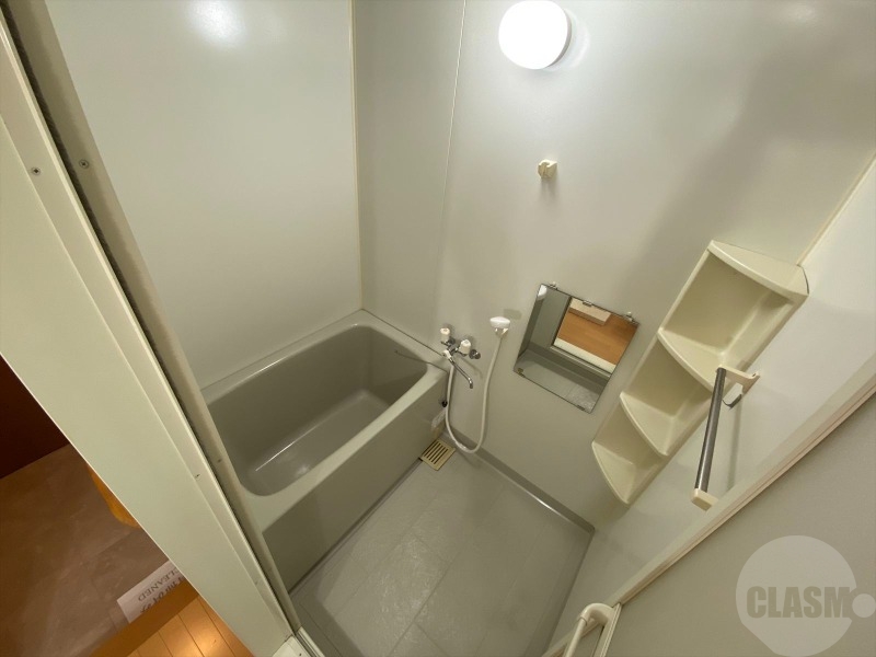 バス・シャワールーム　バスルーム