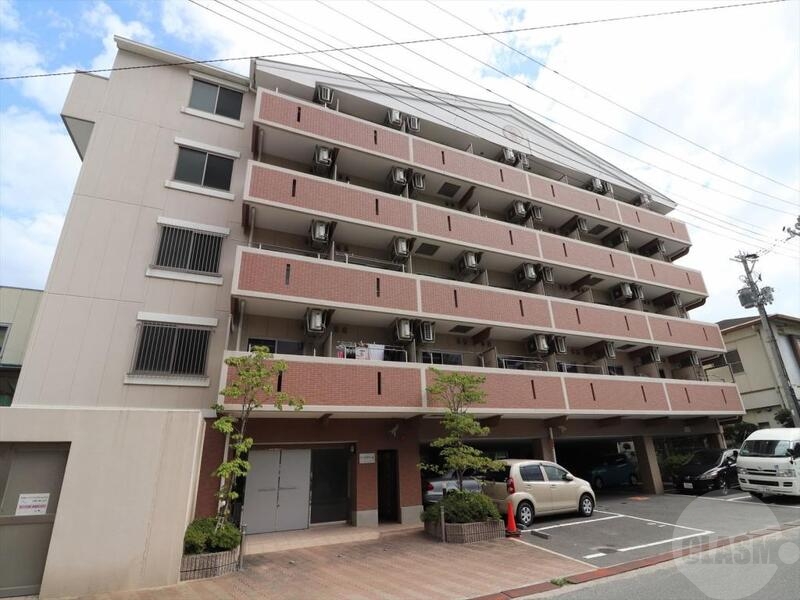 建物外観　綺麗で落ち着いた外観です。