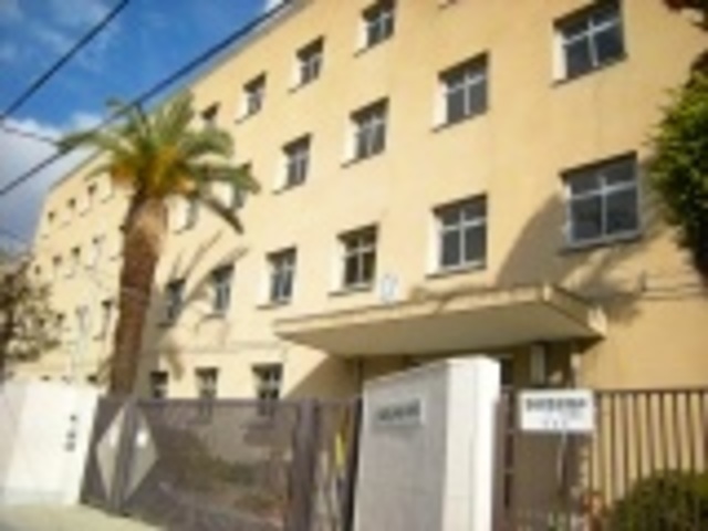 小学校　大阪市立神津小学校（小学校）まで533m