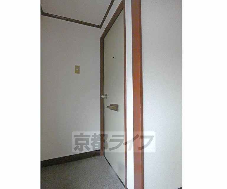 玄関　玄関です。